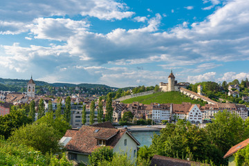 Fototapeta na wymiar Cityscape of Schaffhausen with the fortress Munot