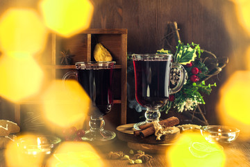 Mulled wine in a glass glass.