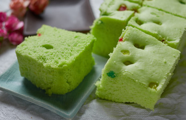 The sliced pandan sponge cake