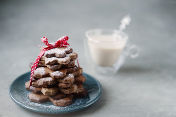 Alternative gingerbread Christmas tree