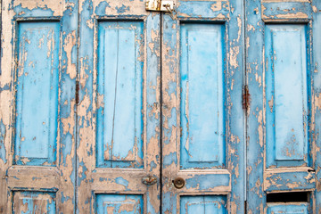 blue old door locked
