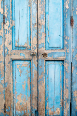 Fototapeta na wymiar blue old door locked