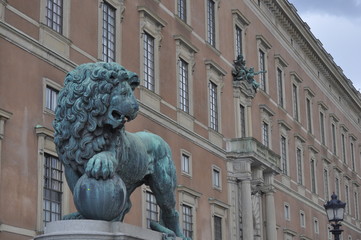 sculpture de lion