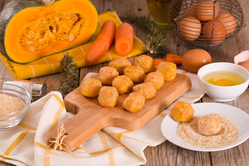 Pumpkin chicken meatballs.	