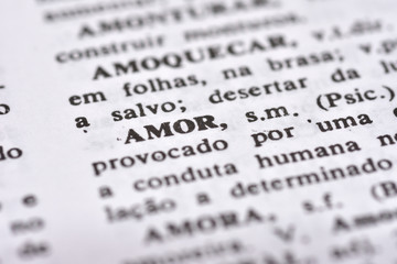A Palavra Amor impressa num dicionário