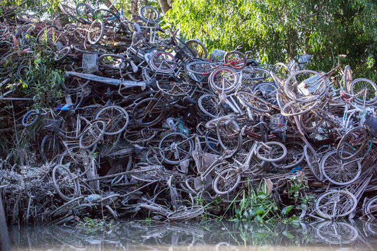 A pile of junked bicycles