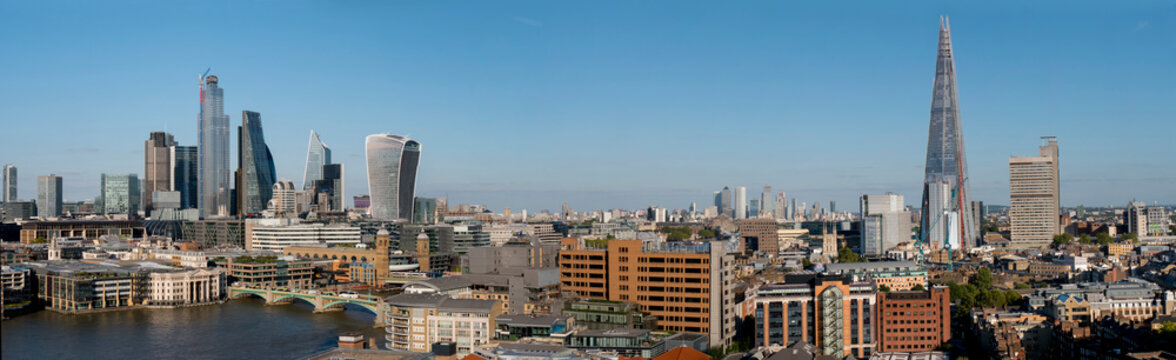 Panoramic view of the City with Southwark Bridge and the Shard, London