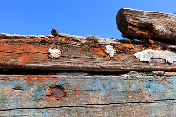 Decayed mottled boards