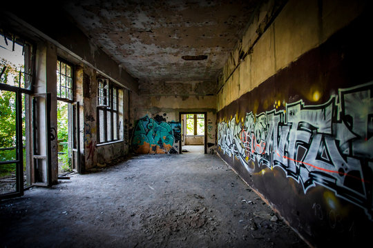 Graffiti in einem Lost Place