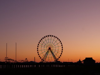 Ferris wheel in the night view
