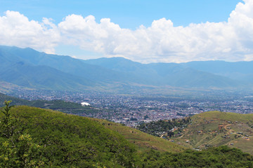 Fototapeta na wymiar View from Monte Albán Oaxaca. Sky and mountains