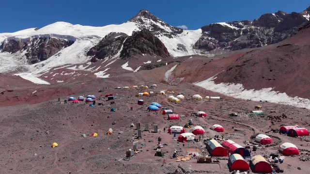 Plaza de Mulas base camp Aconcagua