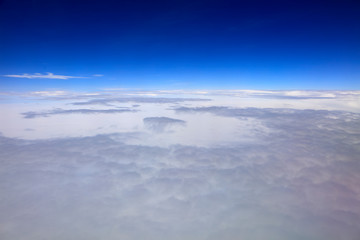Fototapeta premium High altitude white clouds