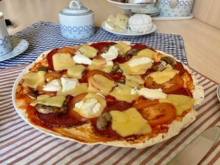 pizza with mushrooms and cheese