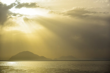 Am Morgen auf einer Insel im Mittelmeer