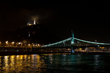 Obraz premium Budapest at Night