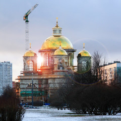 Obraz premium The scene of the construction of an Orthodox Church in St. Petersburg, Russia