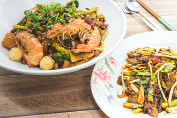 Mala Xiang Guo (stir-fry pot). Chongqing Sichuan Spicy Fragrant Pot. Oily, spicy, and numbing Chinese sauce which consists of peppercorn, chili pepper and various spices simmered with red oil.