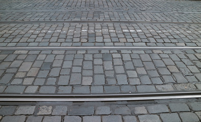 プラハの石畳とトラムの線路