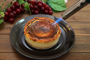 バスクチーズケーキ