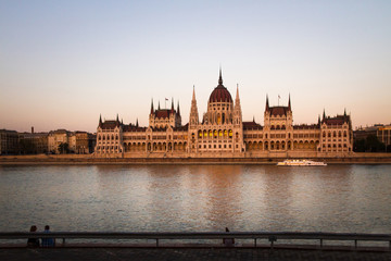 Fototapeta premium Budapest, Hungary: Scenic View of the Parliament and the Danube River