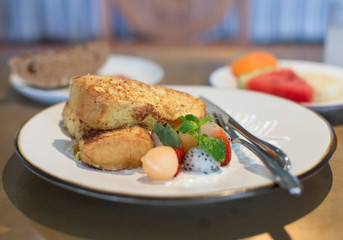 French Toast Served with Fruits