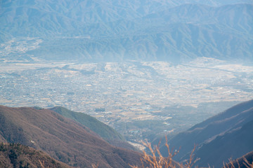 山から見下ろす盆地