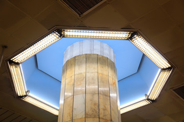 Naklejka premium Lighting system at the top of building