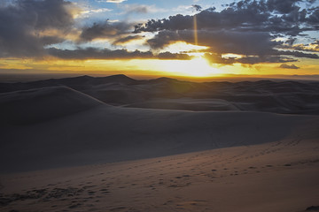 Fototapeta na wymiar sunset at Great Sand Dunes National Park