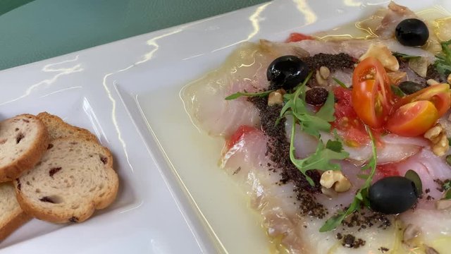 esqueixada de bacalao