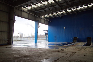 industrial hangar for sorting waste and garbage
