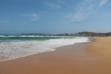 Long Reef beach goes to Dee Why Beach, Sydney Australia
