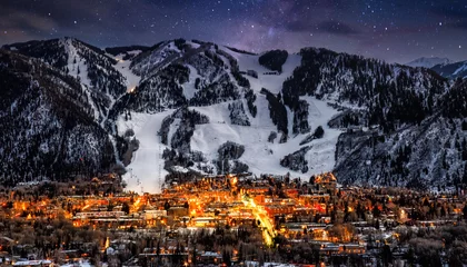 Stickers pour porte Blue nuit Aspen Colorado avec des étoiles en arrière-plan