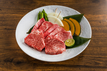 高級ブランド和牛で焼肉　Japanese style luxury grilled beef