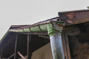 The guttering Metal Shale  on the roof of a house.
