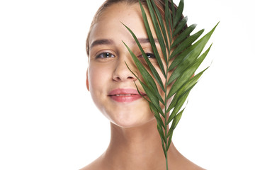 Naklejka premium beautiful woman bare shoulders clean skin
