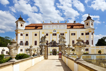 Fototapeta premium baroque Milotice castle and gardens, South Moravia, Czech republic