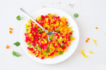 Bunte Paprika- Würfel	