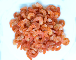 Dried shrimp is peeled and the red meat is a seafood food with many nutritious values for humans