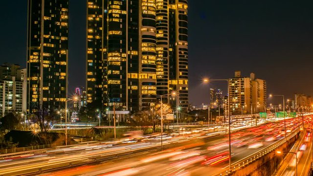 Taking a beautiful night view of Seoul with Time Lapse. Zoom in