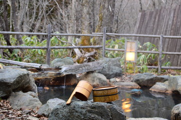 温泉で日本を楽しむ