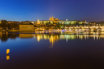Fototapeta na wymiar Charles bridge in Prague - Czech Republic