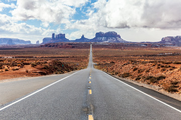 Road to Monument Valley, Utah, winter time