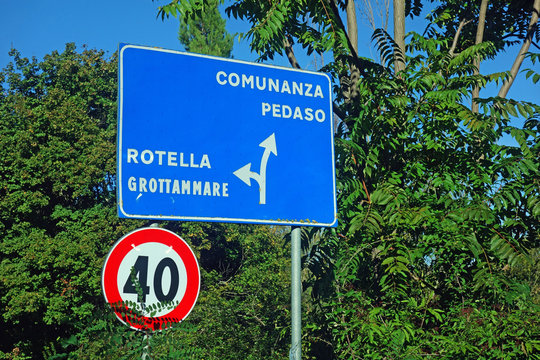 autobahnschild, comunanza, pedaso, rotella, grottammare