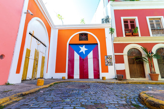 Colorful photo of Old San Juan Street in Puerto Rico.