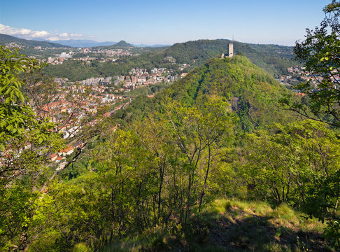 Como - The castle Cestello Baradello and  the city among the mountains.