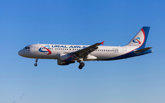 Ural Airlines Airbus A320