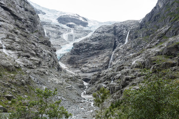 Kjenndalsbreen Gletscher im Jostelalsbreen Nationalpark, Norwegen