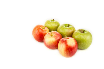 Fototapeta na wymiar red and green ripe fresh apples isolated on white