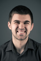 Obraz premium Close-up portrait of a young emotional man